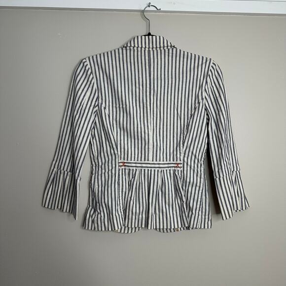 CAbi womens Nautical Ticking Blue and White striped Blazer‎ - Picture 5 of 9